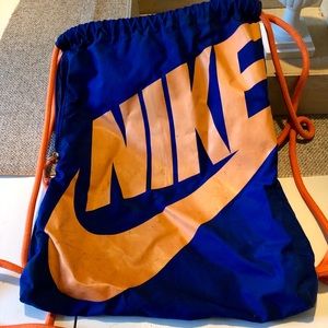 Nike Sling Bag